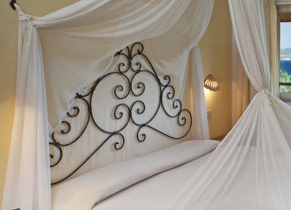 Hotel Capo D'Orso Thalasso & Spa 팔라우 객실 사진